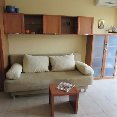 Apart Holiday Club Apartment *